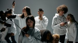 Seksualisasi Budaya Populer Mengusik Masa Kecil Gen Z