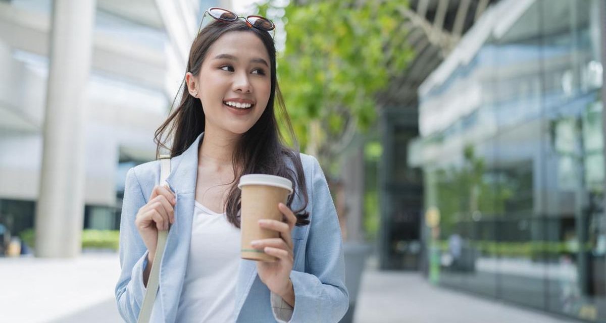 Konsumsi Kopi Rutin Terbukti Bantu Wanita Menua Lebih Sehat