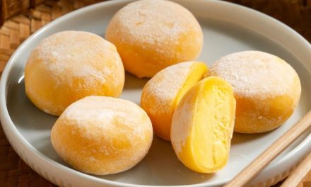 Mochi Isi Durian Medan: Oleh-Oleh Klasik Yang Kembali Viral