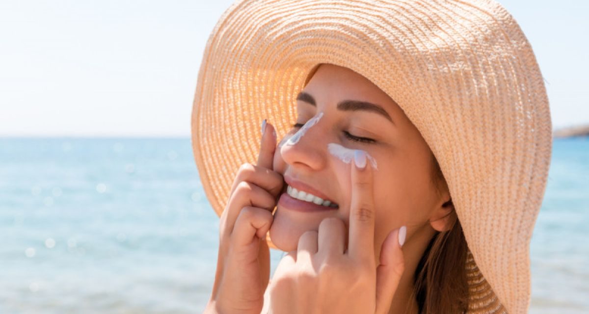 Dokter Kulit Sebut Sunscreen Lebih Utama Dari Pelembap Mahal