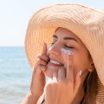 Dokter Kulit Sebut Sunscreen Lebih Utama Dari Pelembap Mahal