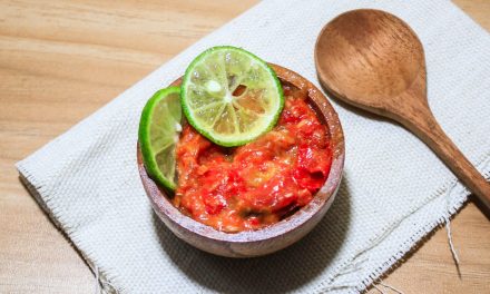 Eksplorasi Rasa Sambal Tempoyak: Durian Fermentasi Sumatera