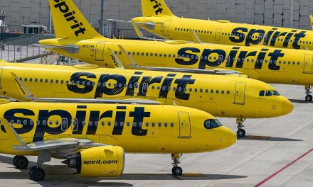 Maskapai Bertarif Rendah Spirit Airlines Hentikan Operasional