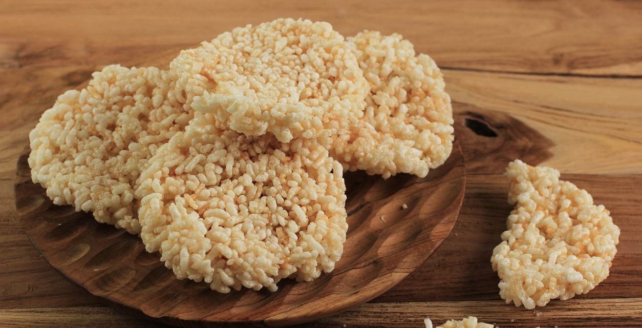 Kebangkitan Nasi Aking Yang Kini Dikemas Jadi Keripik Gurih Unik