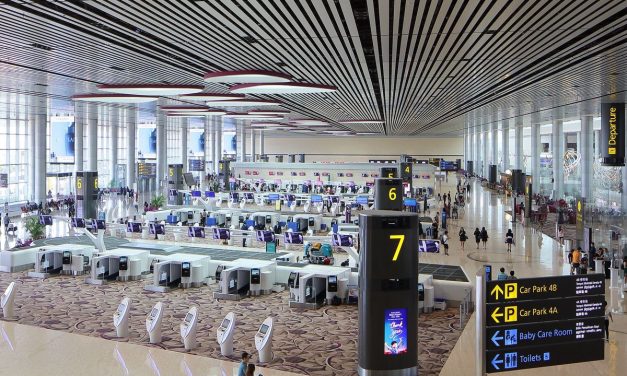 Bandara Changi Singapura Terapkan Biometrik Tanpa Paspor