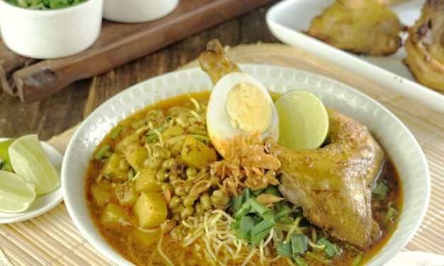 Mengenal Laksa Tangerang: Mi Kuah Santan Dan Kacang Hijau
