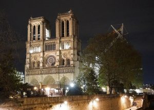 Katedral Notre-Dame Siap Sambut Kembali Pengunjung Di Paris