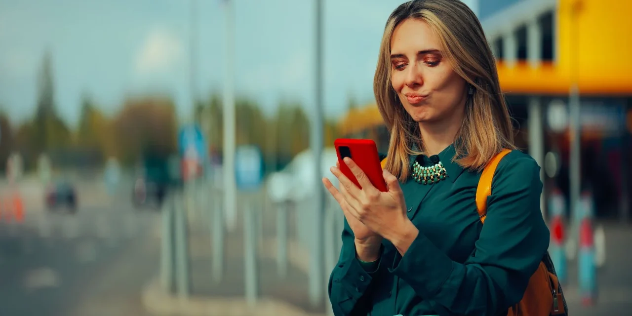 Mengenal Phantom Vibration Syndrome: Halusinasi Getaran HP