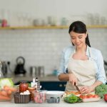 Mindful Cooking: Tren Memasak Di Rumah Jadi Bentuk Self-Care
