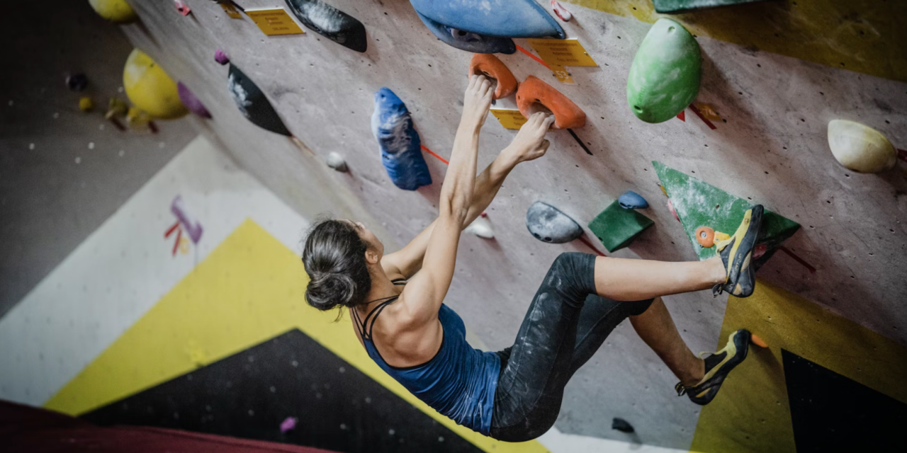 Bouldering Indoor Kampus: Olahraga Melatih Problem Solving