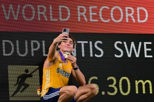 Armand Duplantis Bidik Catatan Sejarah Baru Atletik 2026