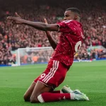 Gol Beruntun Alexander Isak Bawa Liverpool Tekuk Brighton 2-0